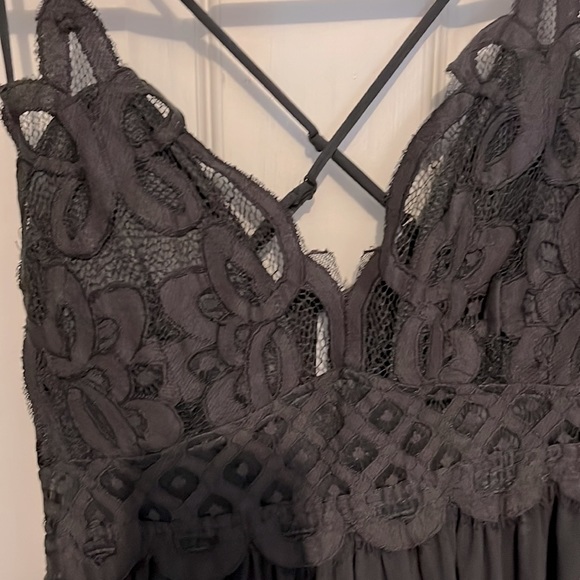 Zenana Outfitters Tops - New without tags top by Zenana in large